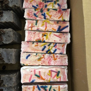 Sweet Vanilla Birthday Cake bar soap - 100% Vegan & Cruelty Free